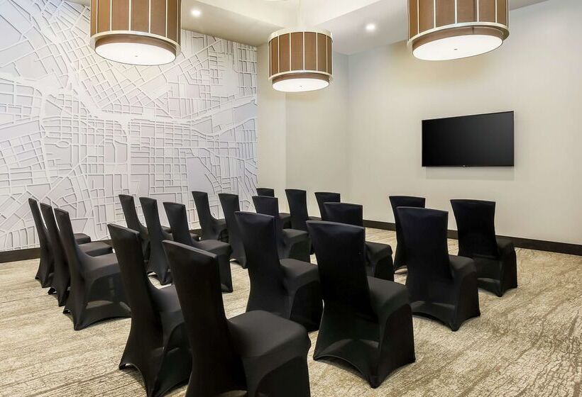 호텔 Embassy Suites By Hilton Syracuse Destiny Usa