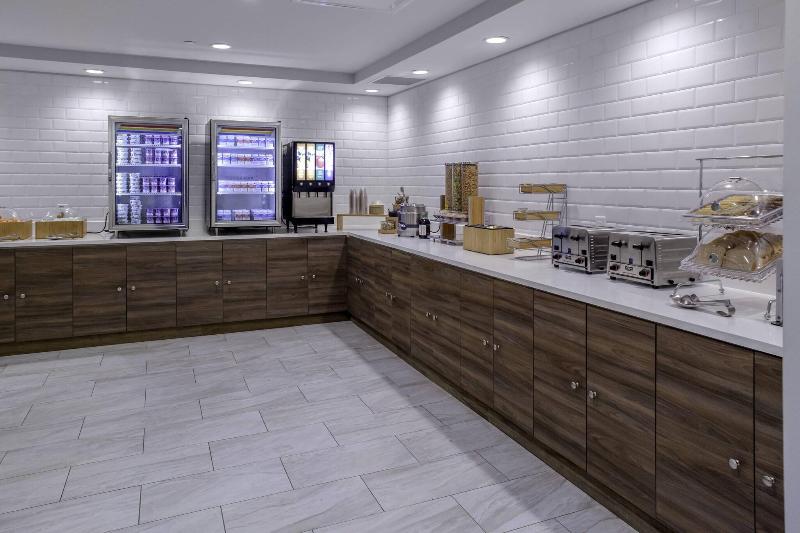 فندق Fairfield Inn & Suites By Marriott Dallas Downtown