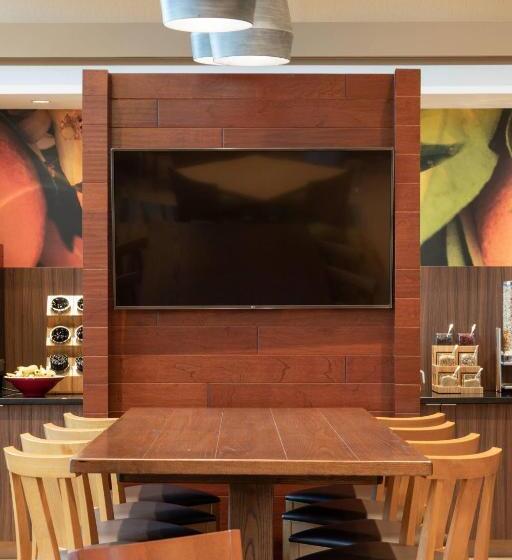 فندق Fairfield Inn & Suites By Marriott New York Queens/fresh Meadows