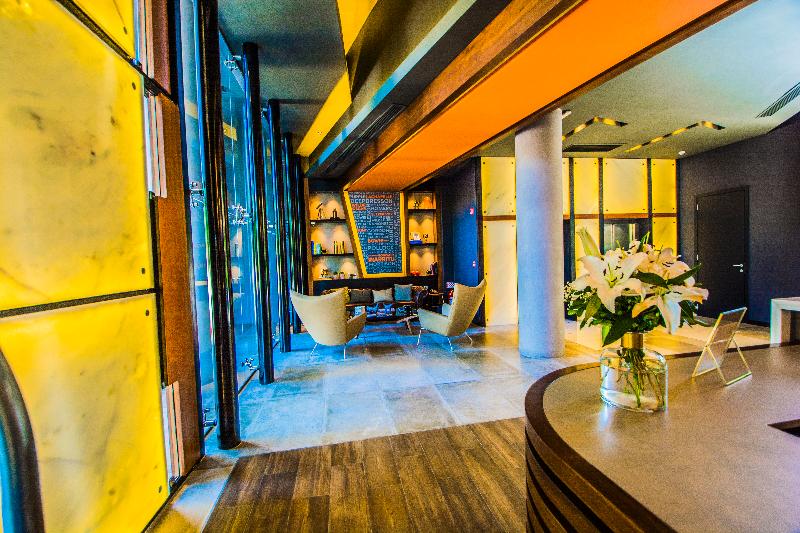 Five Hotel & Residences