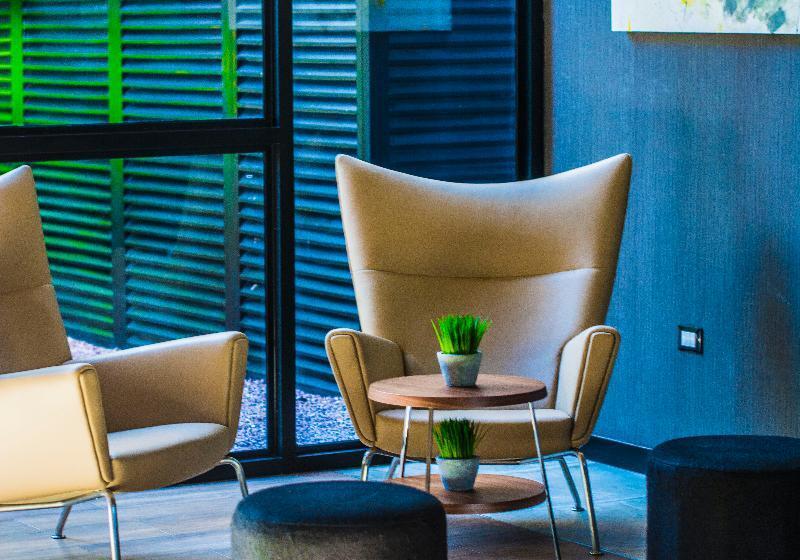 Five Hotel & Residences