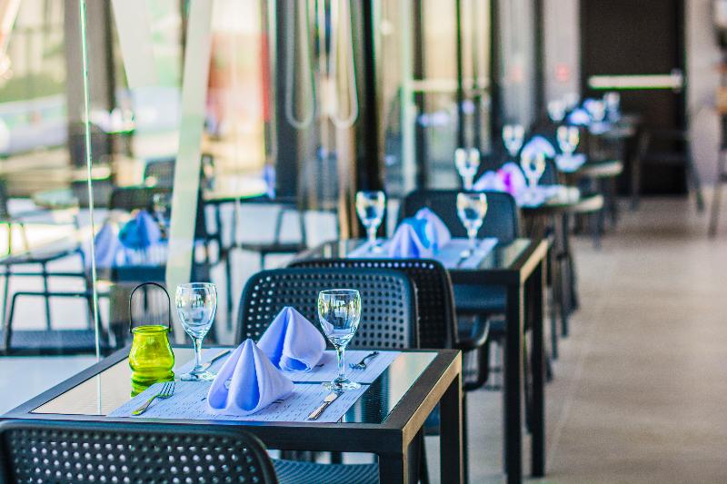 Five Hotel & Residences