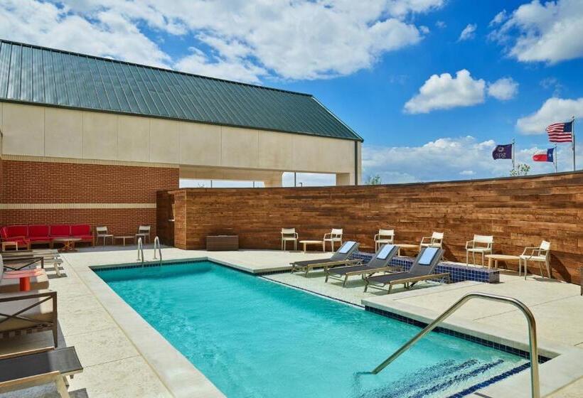 فندق Four Points By Sheraton Dallas Fort Worth Airport North