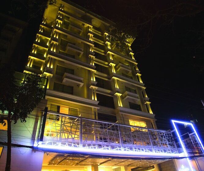 هتل Golden Tulip  The Grandmark Dhaka
