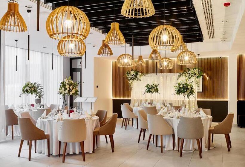 בית מלון כפרי Grand Ascot