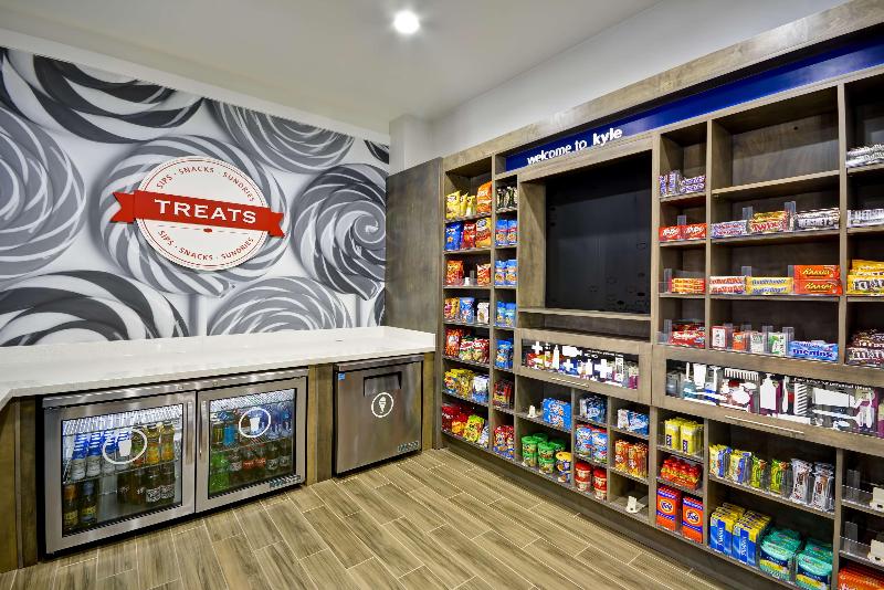 Отель Hampton Inn Kyle