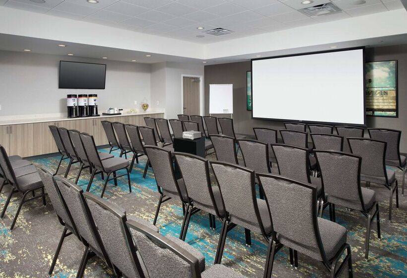 בית מלון כפרי Hampton Inn Miami   Airport East, Fl