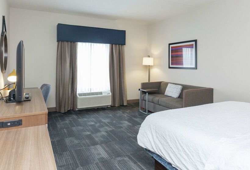 فندق Hampton Inn & Suites Morgantown / University Town Centre
