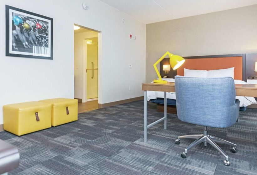 فندق Hampton Inn & Suites Morgantown / University Town Centre