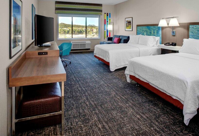 هتل Hampton Inn & Suites Flagstaff East