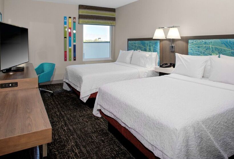 هتل Hampton Inn & Suites Flagstaff East