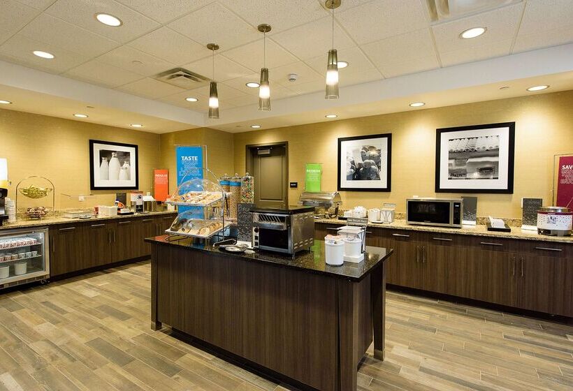 هتل Hampton Inn Superior Duluth