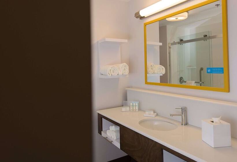 هتل Hampton Inn Superior Duluth