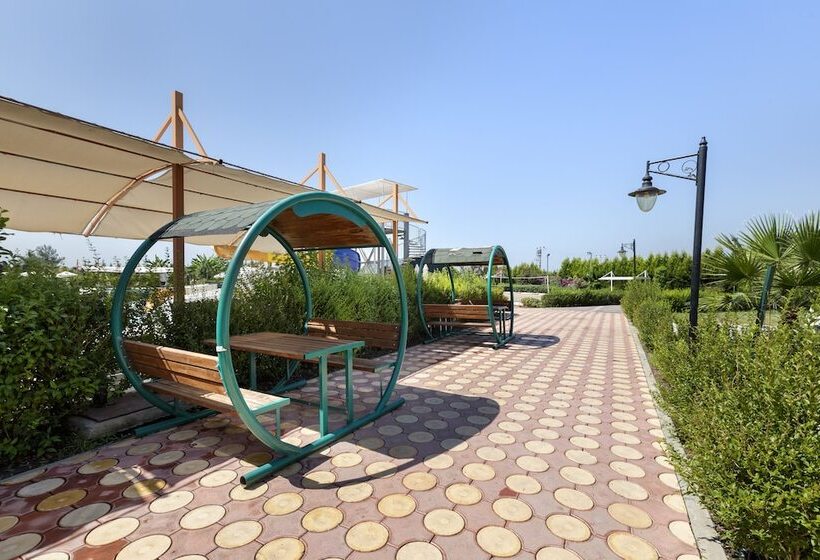 Отель Hattusa Vacation Thermal Club Erzin