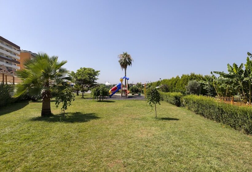 Отель Hattusa Vacation Thermal Club Erzin