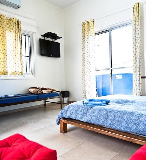 호텔 Hayarkon Hostel