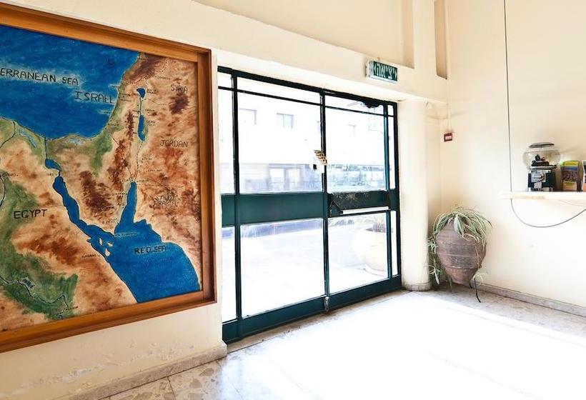 호텔 Hayarkon Hostel