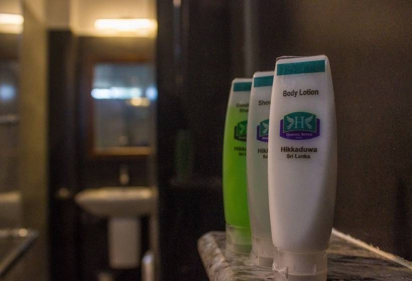 Отель Heaven Seven Hikkaduwa