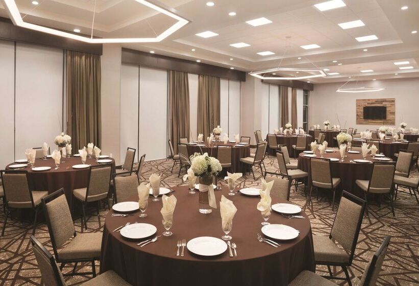 ホテル Hilton Garden Inn Downtown Birmingham