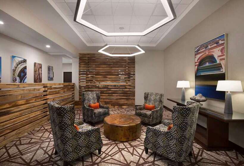 בית מלון כפרי Hilton Garden Inn Downtown Birmingham