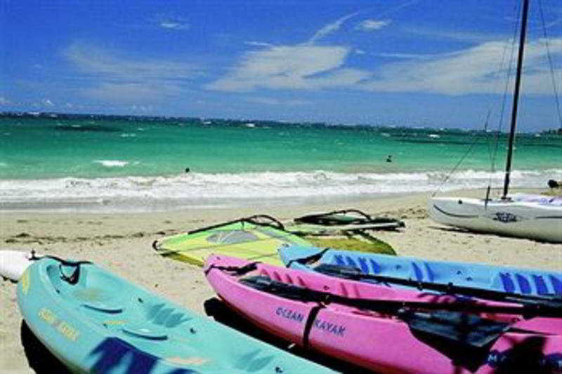 فندق Holiday Village