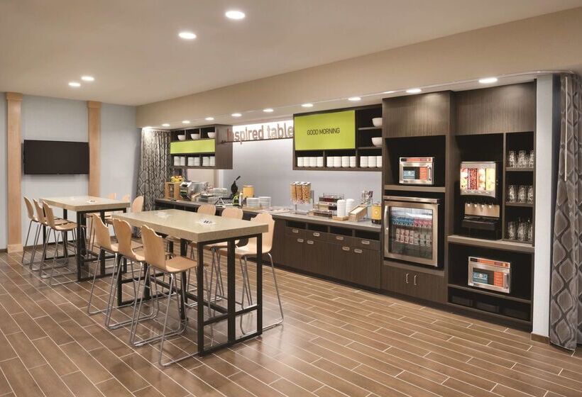 فندق Home2 Suites Iowa City Coralville