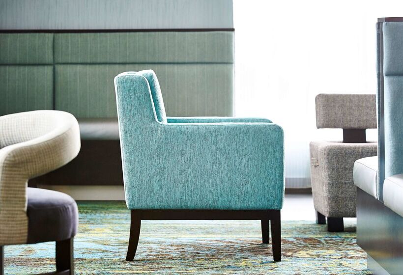 فندق Homewood Suites By Hilton North Bay