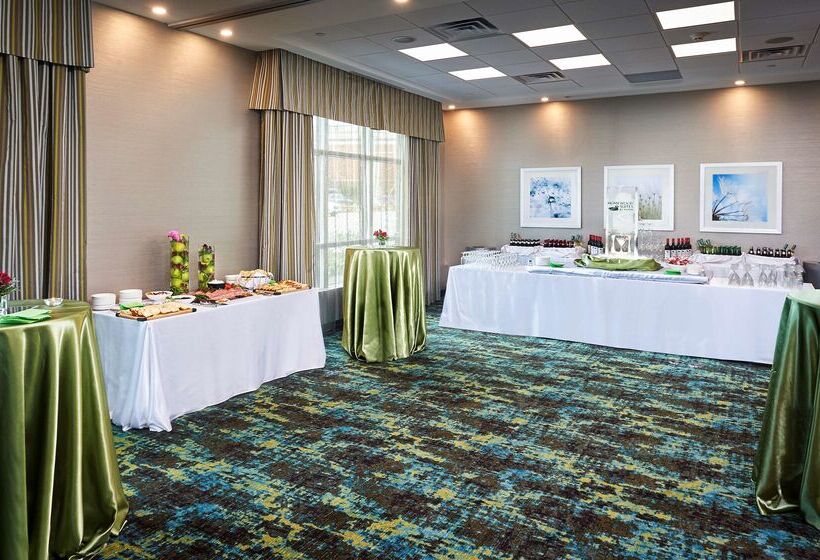 فندق Homewood Suites By Hilton North Bay