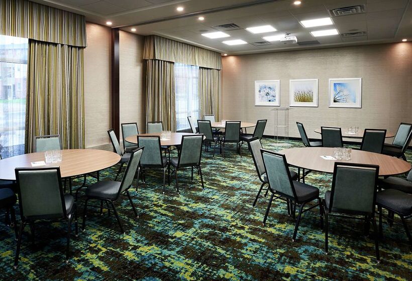 فندق Homewood Suites By Hilton North Bay