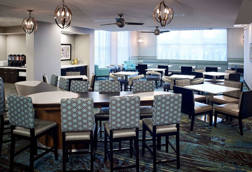 فندق Homewood Suites By Hilton North Bay