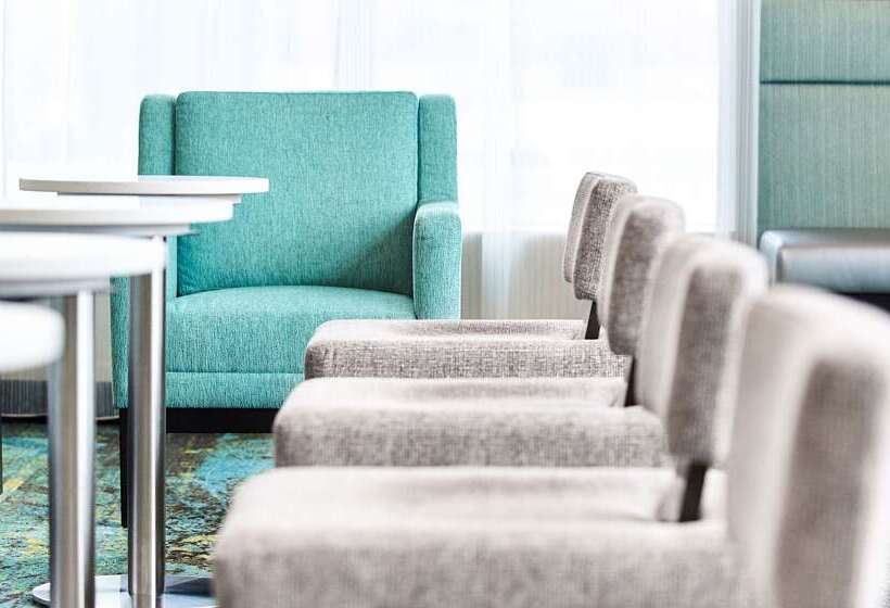 فندق Homewood Suites By Hilton North Bay