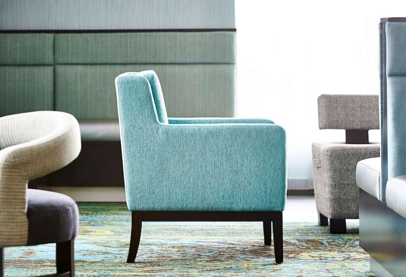 فندق Homewood Suites By Hilton North Bay