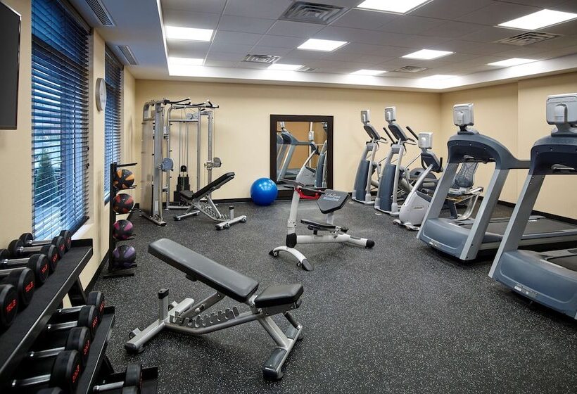 فندق Homewood Suites By Hilton North Bay