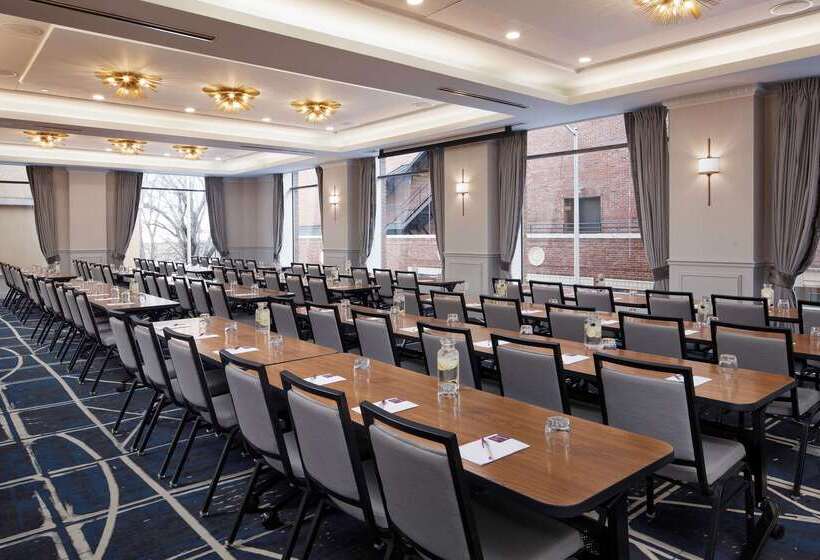 هتل Hyatt Place Knoxville/downtown