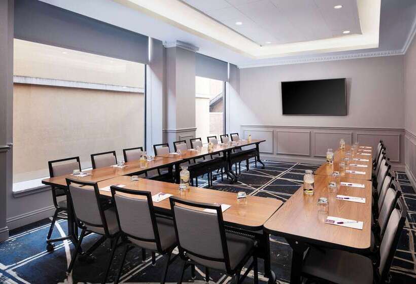 هتل Hyatt Place Knoxville/downtown