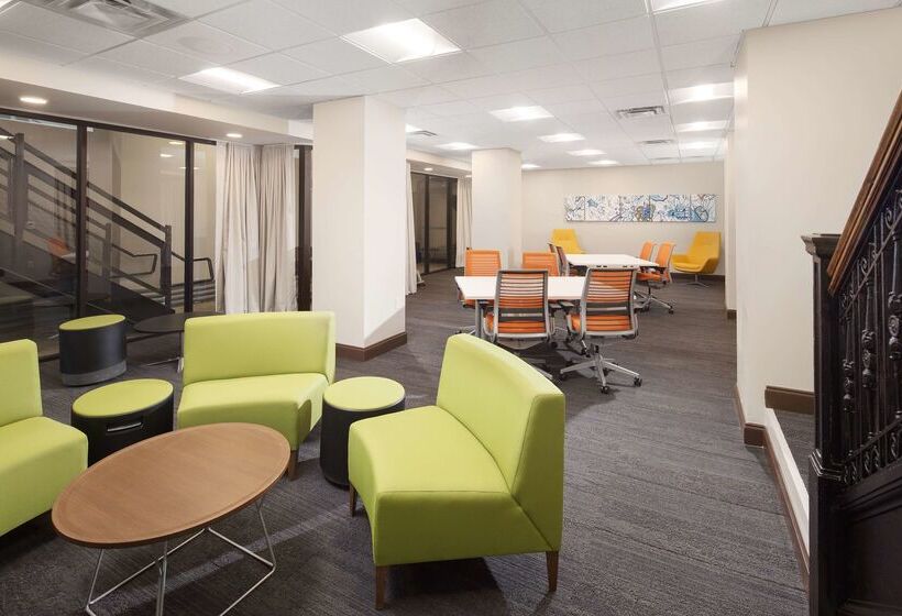 هتل Hyatt Place Knoxville/downtown