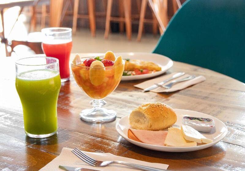 Отель Ibis Styles Curitiba Aeroporto