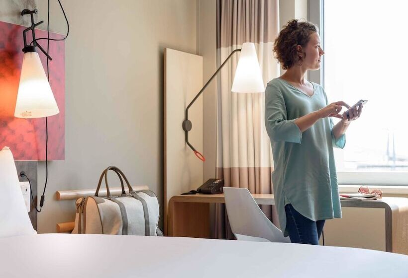 هتل Ibis Wien Hauptbahnhof