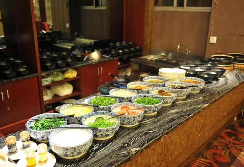 Отель Kunming Zhong Huang