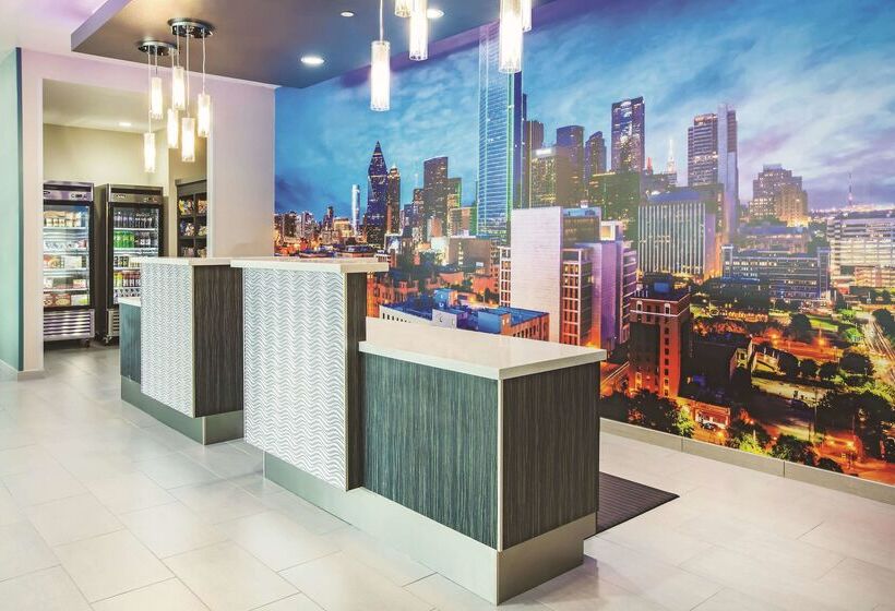ホテル La Quinta By Wyndham Dallas Plano   The Colony