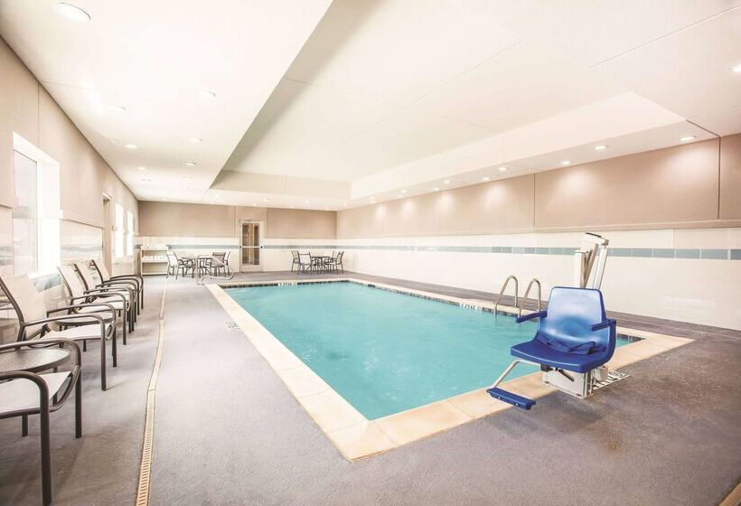 ホテル La Quinta By Wyndham Dallas Plano   The Colony