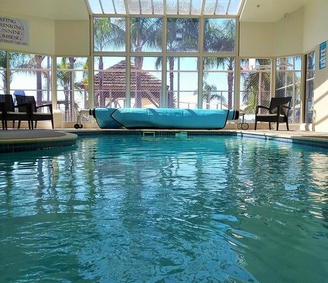 בית מלון כפרי Lake Edge Resort