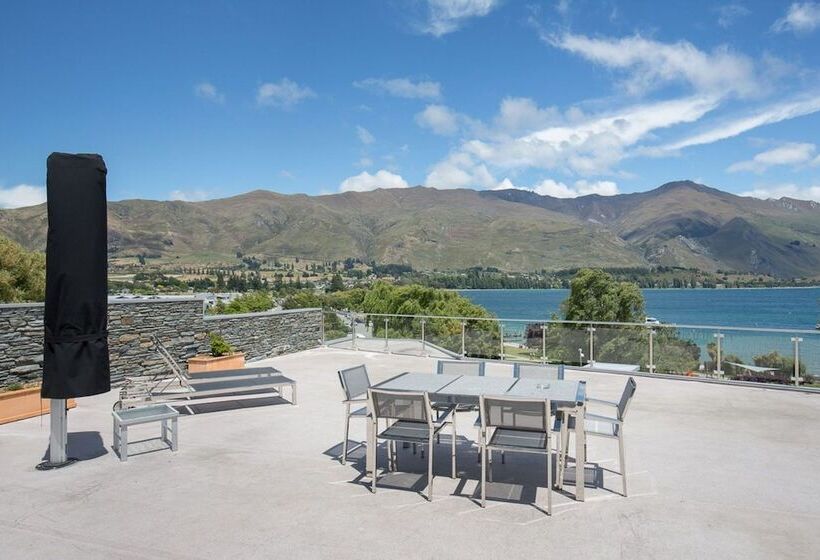 호텔 Lakeside Apartments