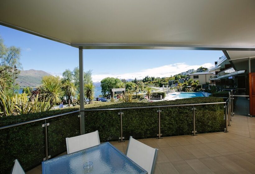 호텔 Lakeside Apartments