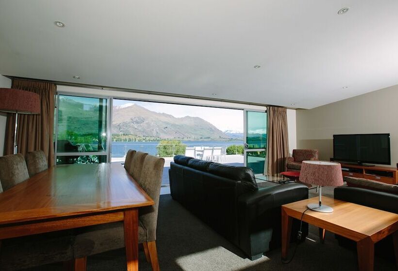 호텔 Lakeside Apartments