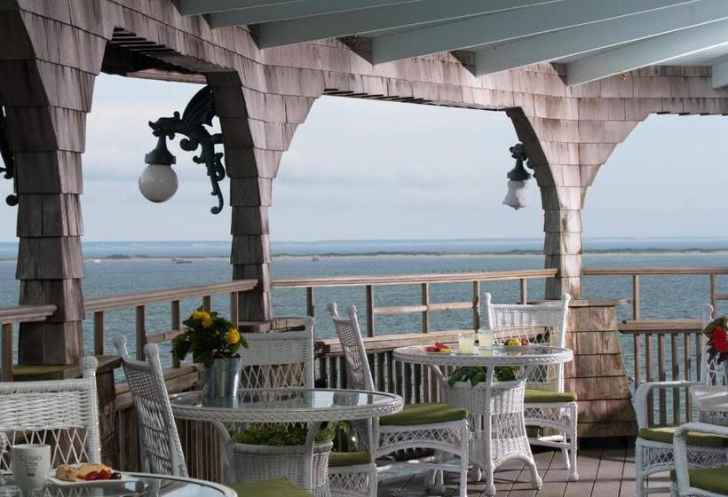 בית מלון כפרי Lands End Inn  Adults Only