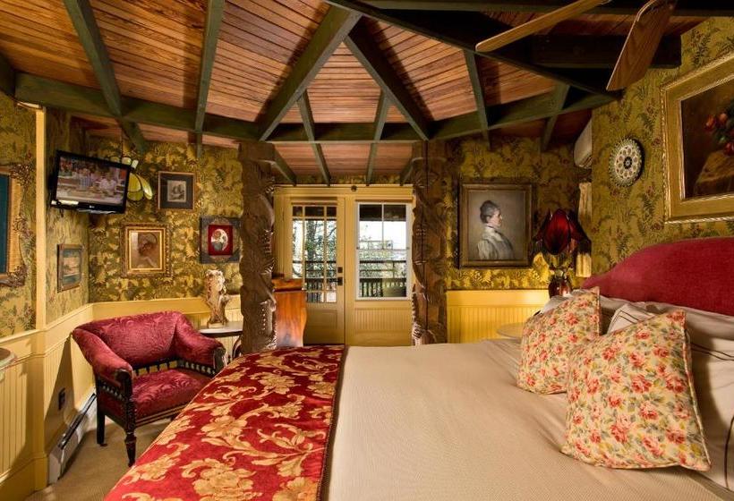 בית מלון כפרי Lands End Inn  Adults Only