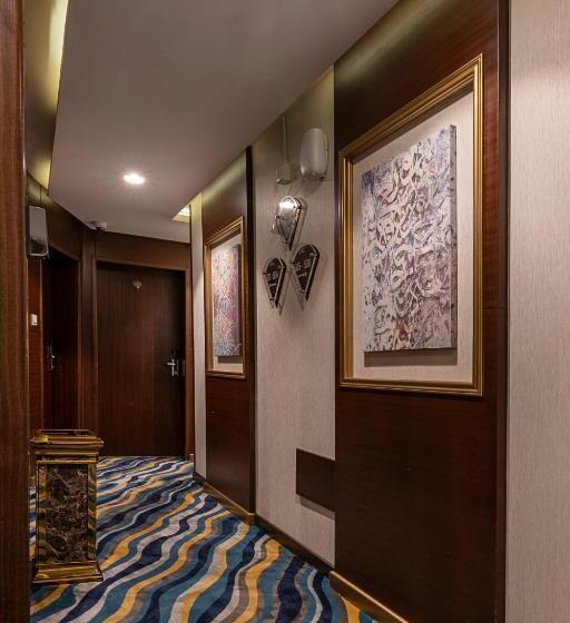 Отель Laten Suites Prince Sultan