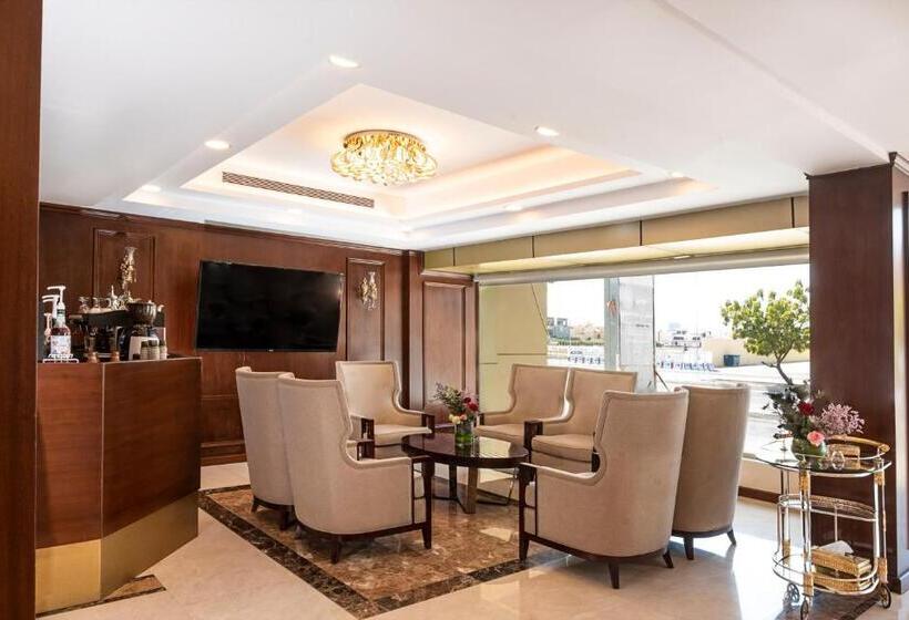 Отель Laten Suites Prince Sultan