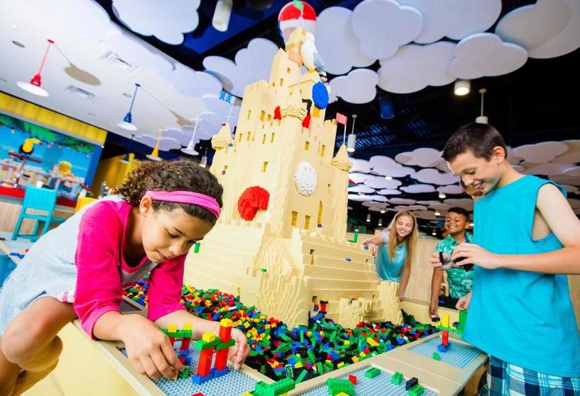 فندق Legoland Beach Retreat